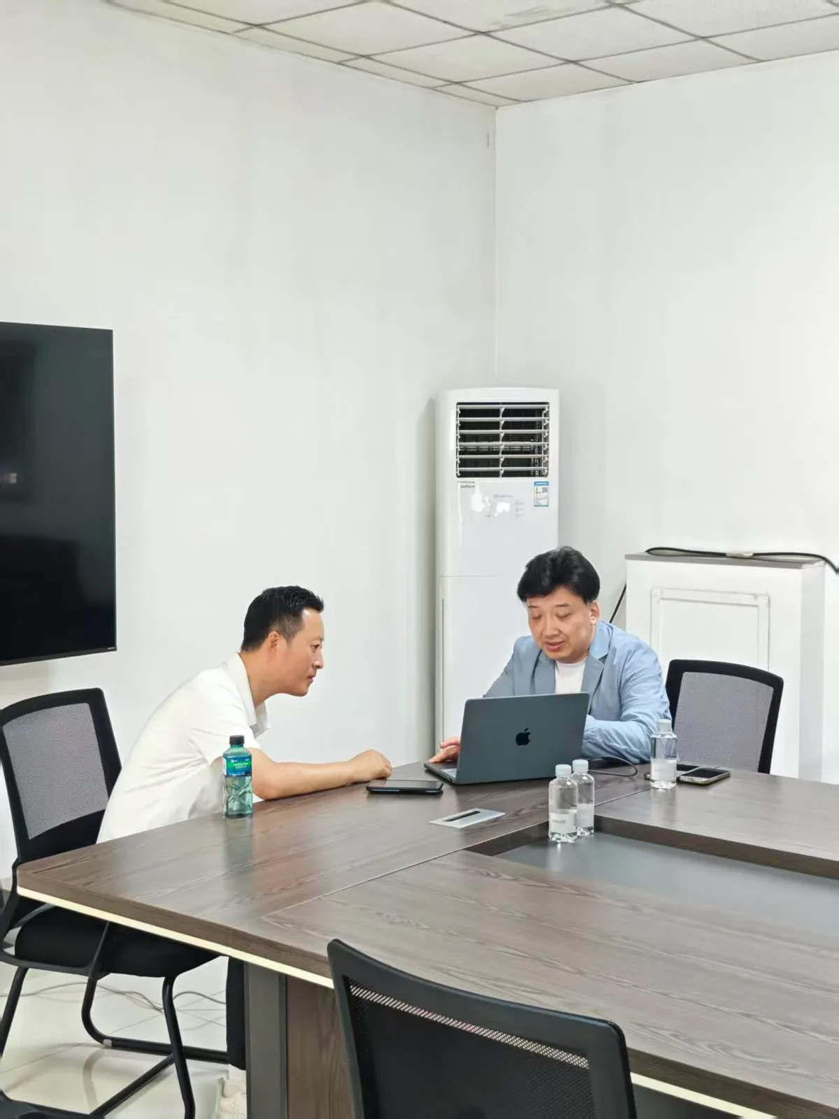 一东电力 AI 落地方案沟通，先问业务卡在哪